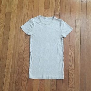 J.Crew T-shirt. Modern crew neck